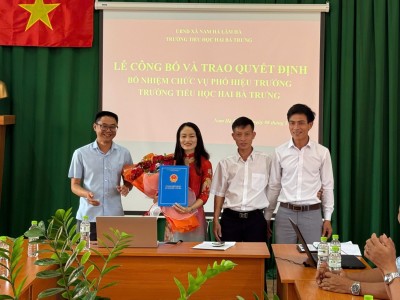Trường Tiểu học Hai Bà Trưng công bố quyết định bổ nhiệm Phó Hiệu trưởng